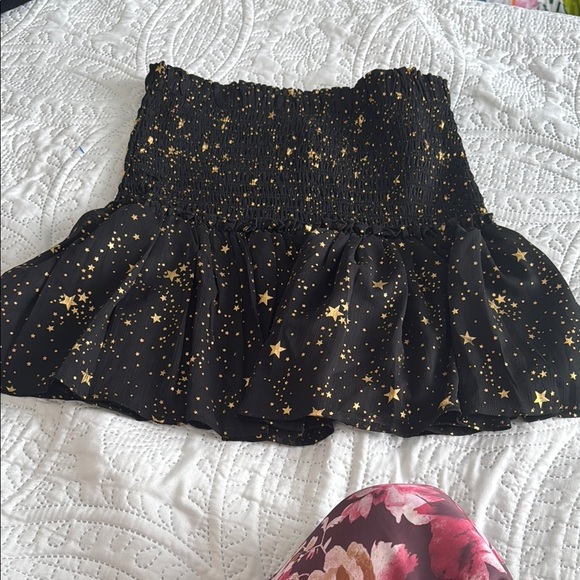 AQUA metallic golden stars and black 2 piece set - blouse S and smock skirt M. - Picture 3 of 15